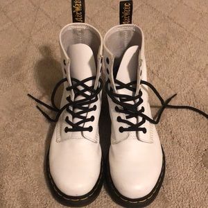White dr. Marten boots